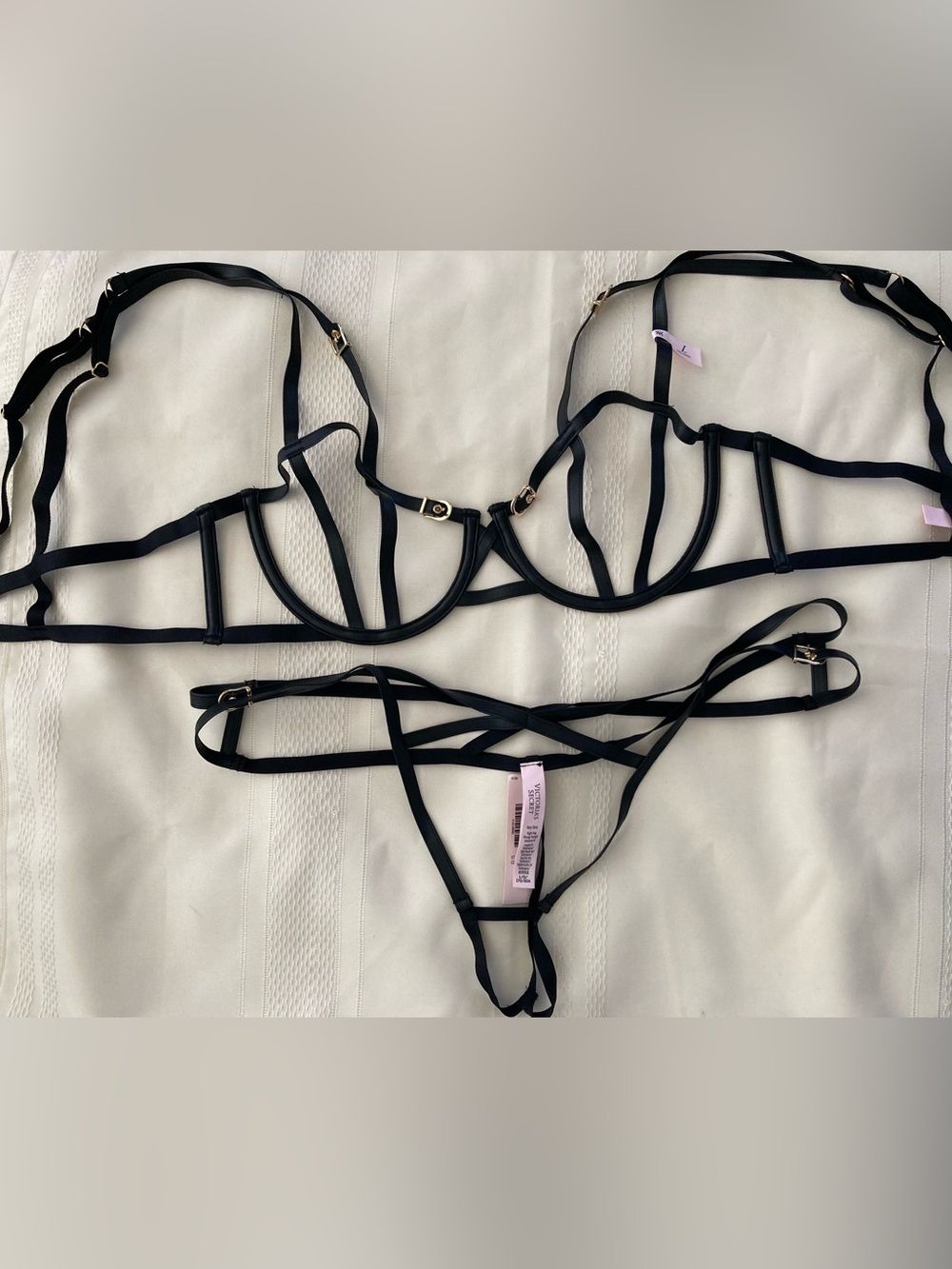 Victoria’s Secret VERY SEXY Black Faux Leather Strappy Lingerie Bra Panty Set L